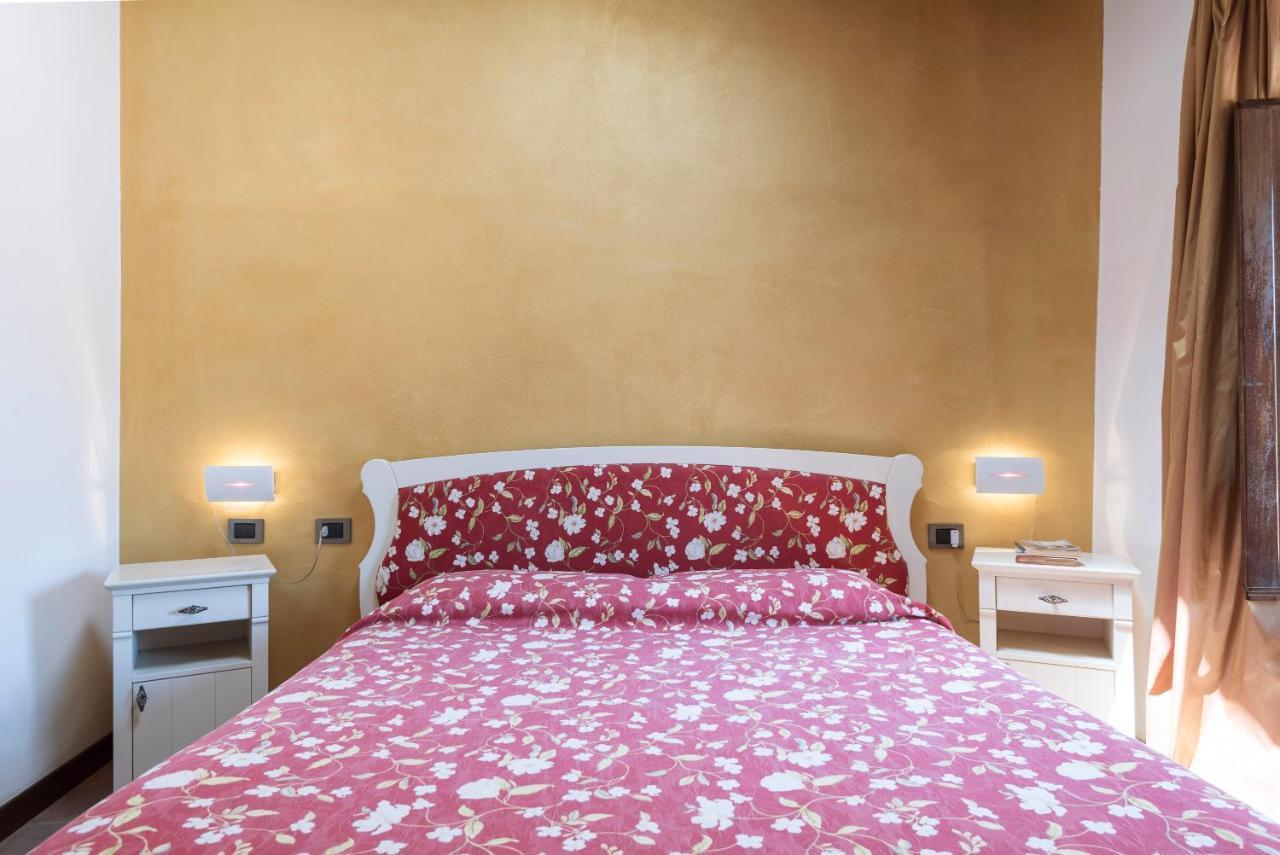 Locanda La Luna Tirli Bagian luar foto