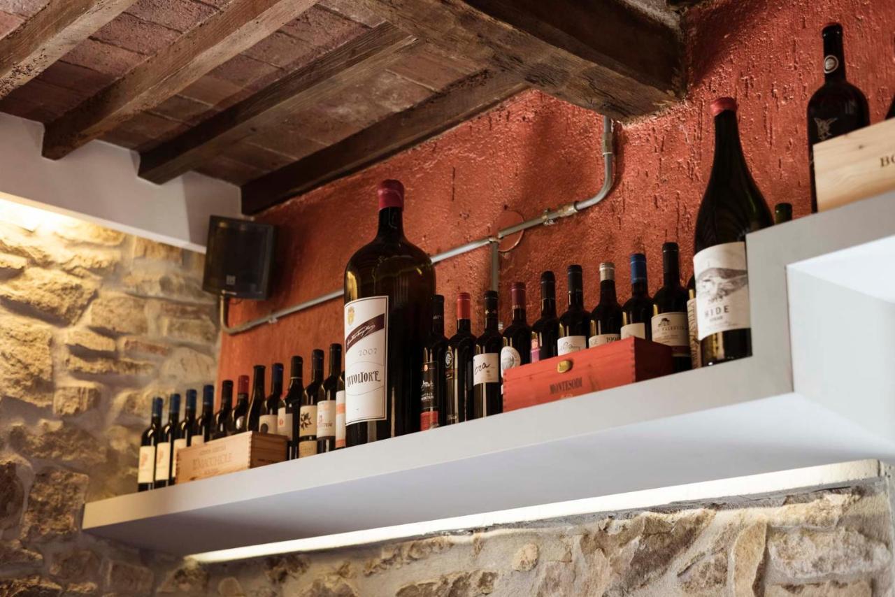 Locanda La Luna Tirli Bagian luar foto
